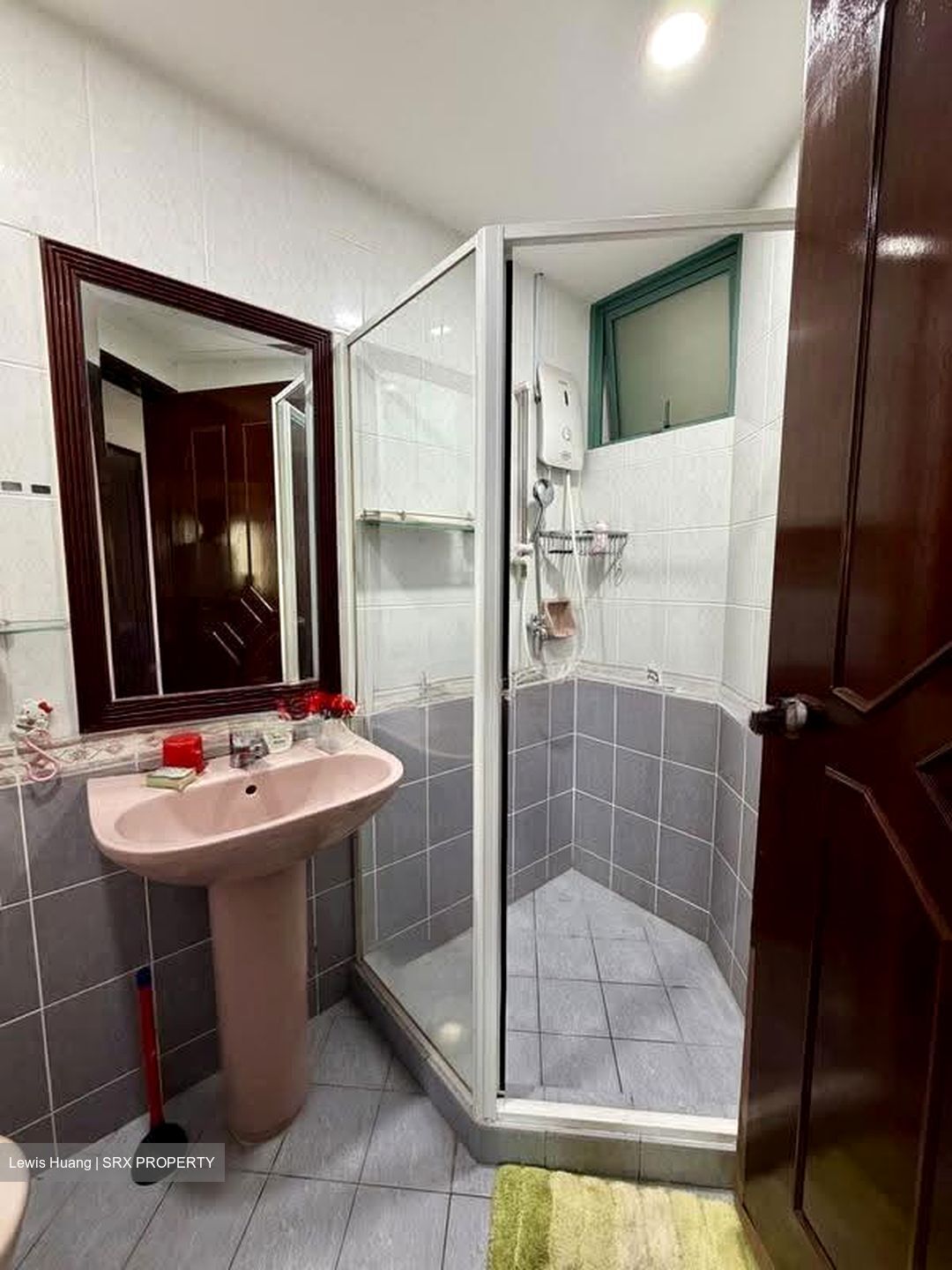 Stratford Court (D16), Condominium #631099741